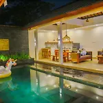 2Br Tropical Villa Sinergi In Seminyak