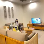 2Br Tropical Villa Sinergi In Seminyak