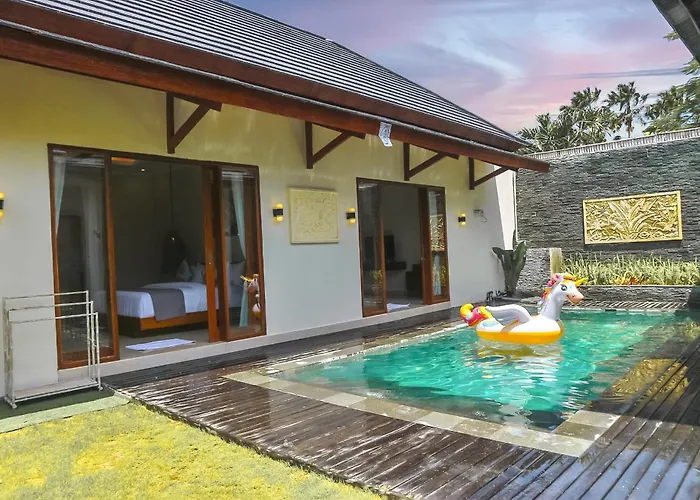 2Br Tropical Villa Sinergi In Seminyak