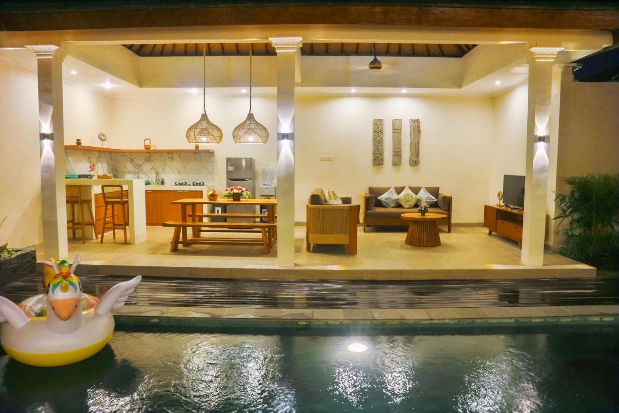 2br Tropical Sinergi In Villa Seminyak (Bali)